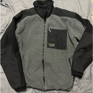 Men’s Mountain Hardwear Jacket